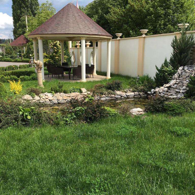 Coliseum Khmel'nyts'kyy Exterior foto